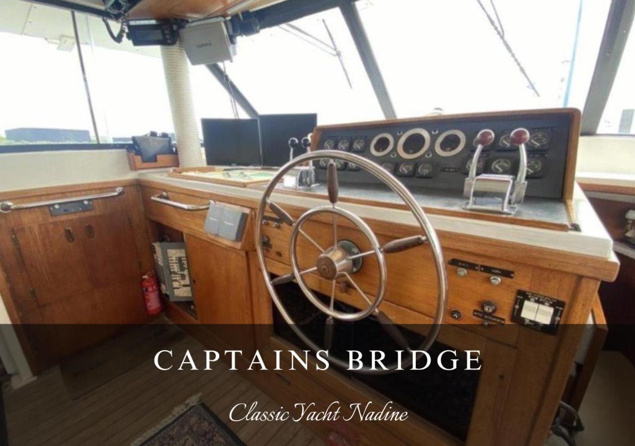 Classic Yacht Nadine In Poole Harbour, Dorset, With A Hot Tub Jacuzzi Dış mekan fotoğraf