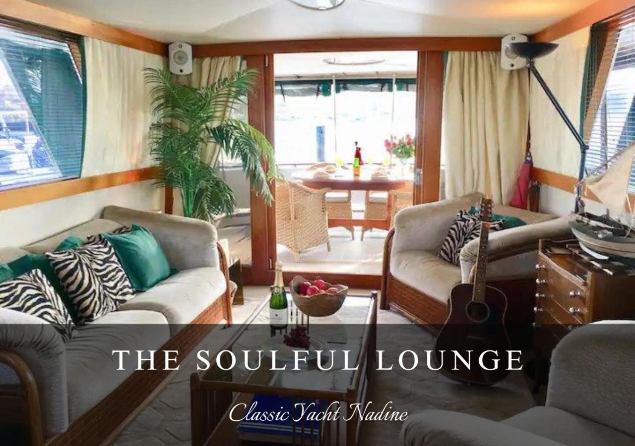 Classic Yacht Nadine In Poole Harbour, Dorset, With A Hot Tub Jacuzzi Dış mekan fotoğraf
