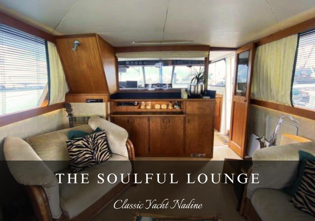 Classic Yacht Nadine In Poole Harbour, Dorset, With A Hot Tub Jacuzzi Dış mekan fotoğraf